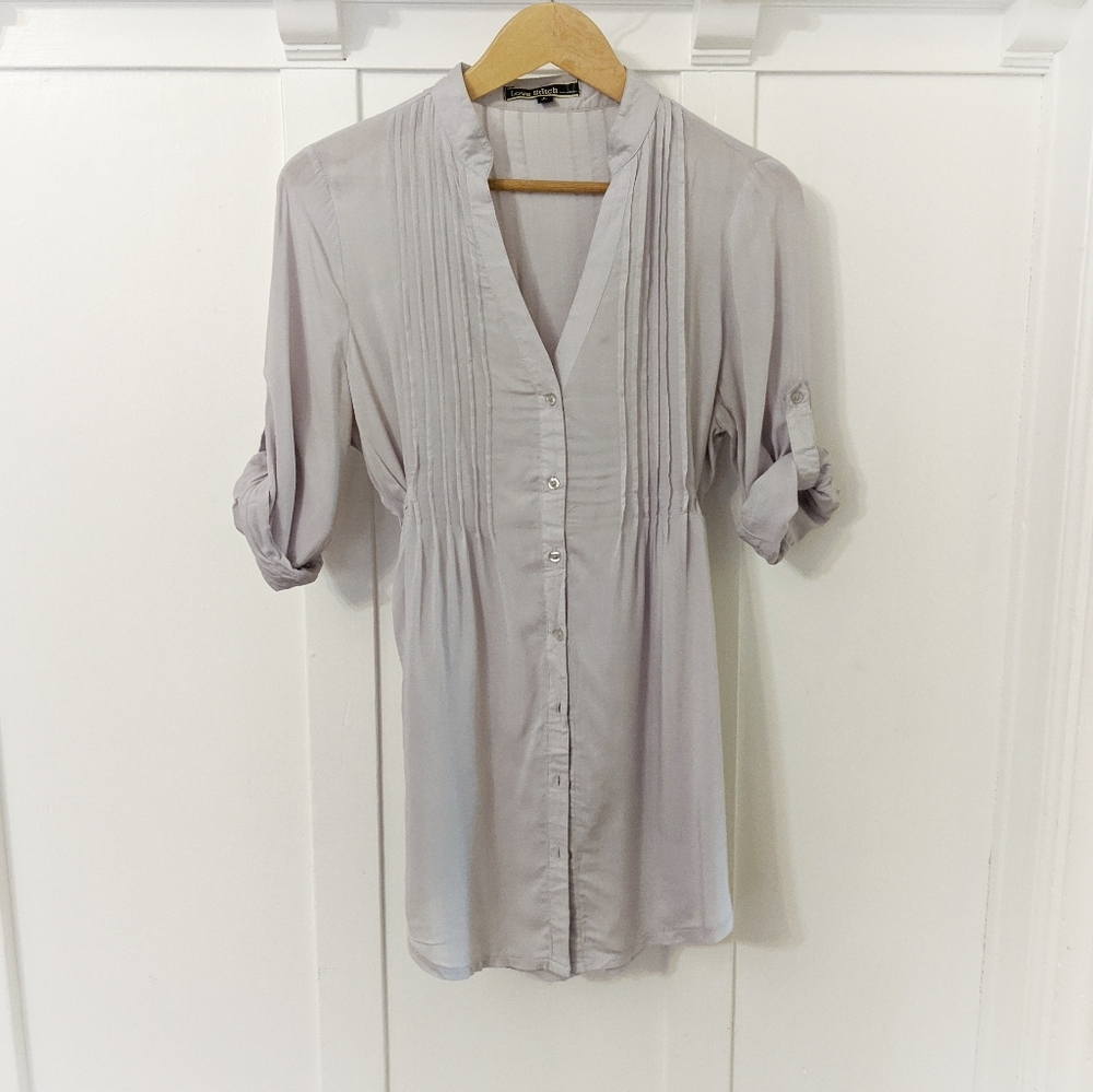 MOVING SALE! LOVE STITCH Button Down Babydoll Tunic Stone Grey